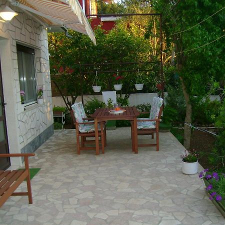 Apartmani A1 Marina, Okrug Gornji Trogir Exterior photo