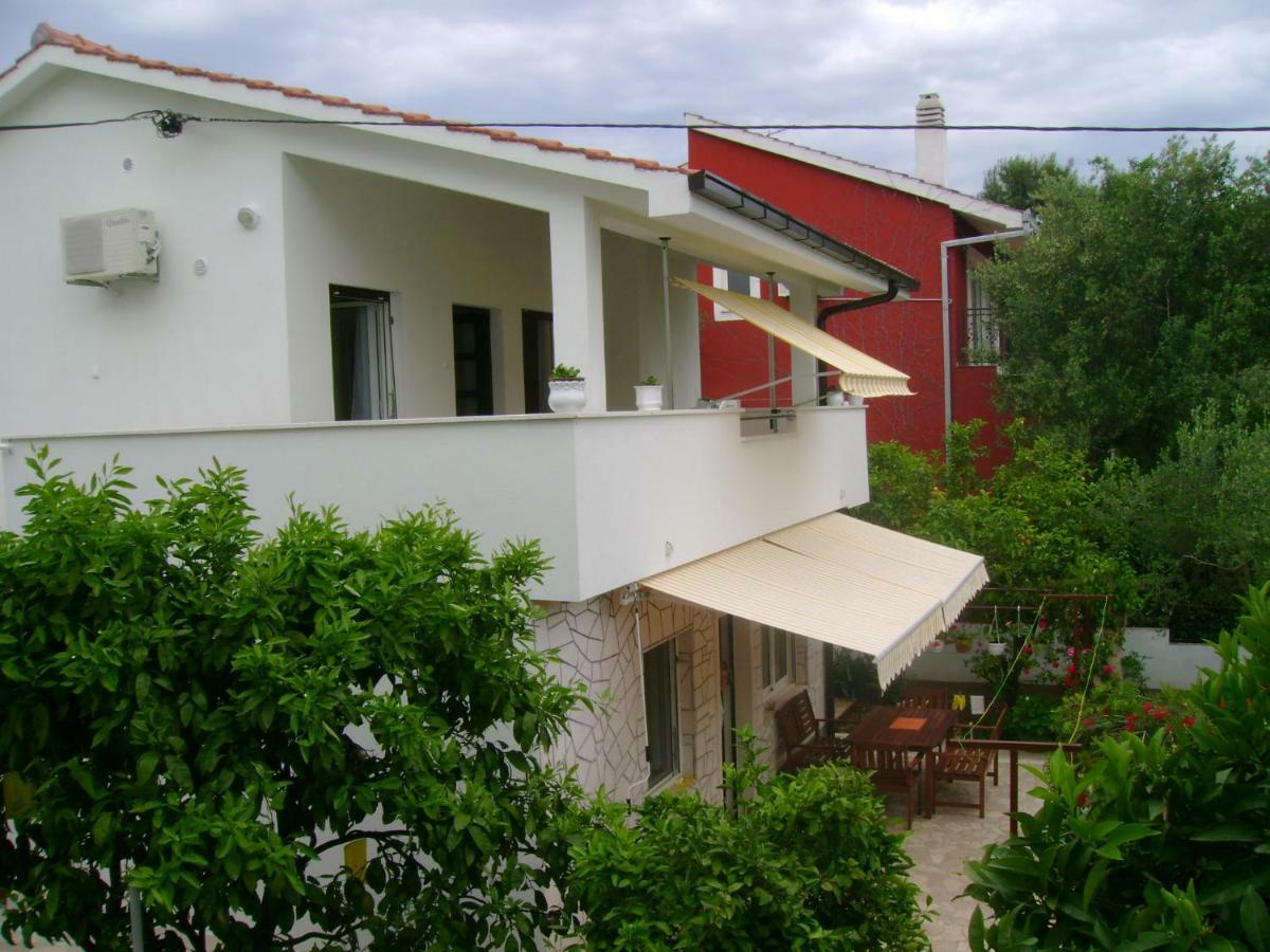 Apartmani A1 Marina, Okrug Gornji Trogir Exterior photo
